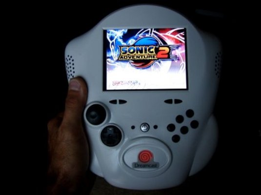 Product picture BUILD PORTABLE DREAMCAST